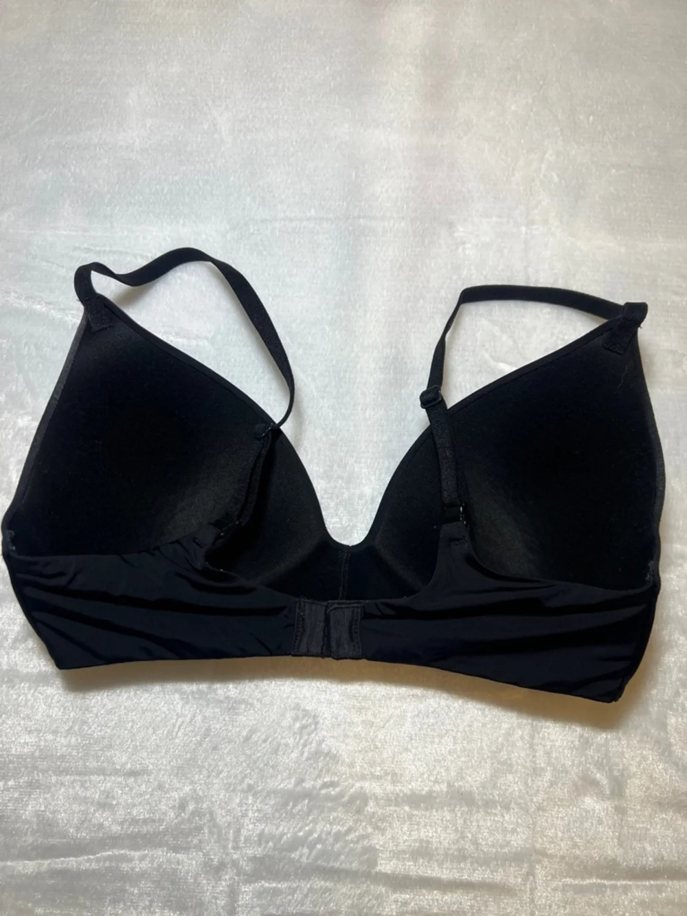 Victoria’s Secret bra T Shirt Lightly Lined No wire 32D - Picture 7 of 7